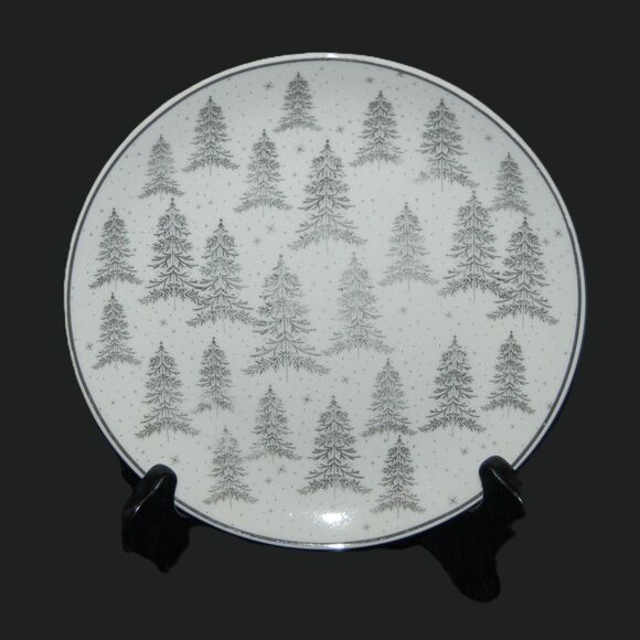 ELUM HOME SILVER GRAY CHRISTMAS TREE SNOWFLAKES CERAMIC 7.5" PLATE TCP10 - Picture 1 of 4
